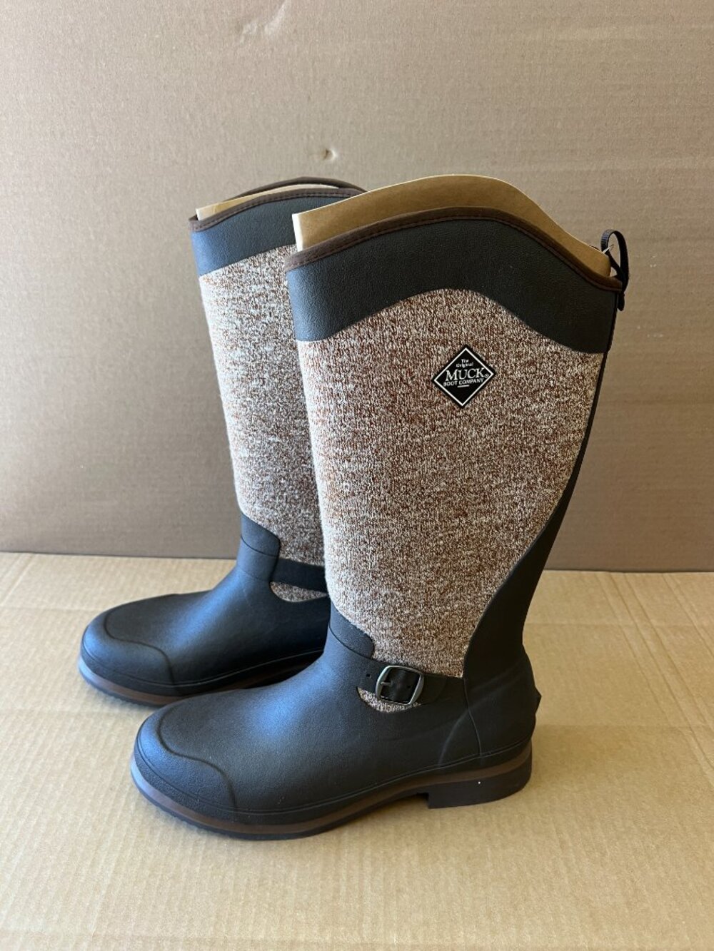 Muck Reign Supreme Winter Fleece lined Women's Size 11 Brown Rubber